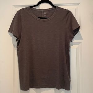 Gap charcoal grey tee